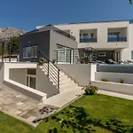 Vila Luxurious Meri