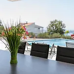 Vila Luxurious Meri Kastela