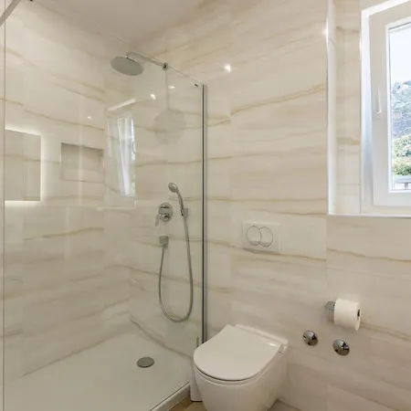 Villa Luxurious Meri Kastela