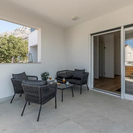 Luxurious Meri Kastela