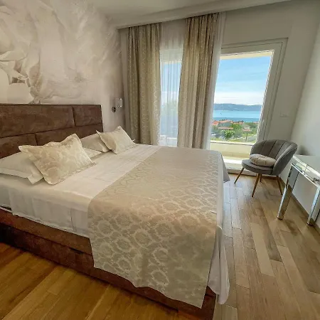 فيلة Luxurious Meri Kaštela