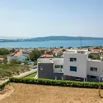 Luxurious Meri Villa