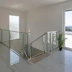 Villa Luxurious Meri *