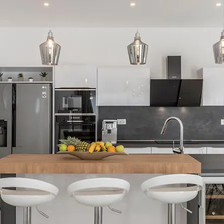 Vila Luxurious Meri Kaštela