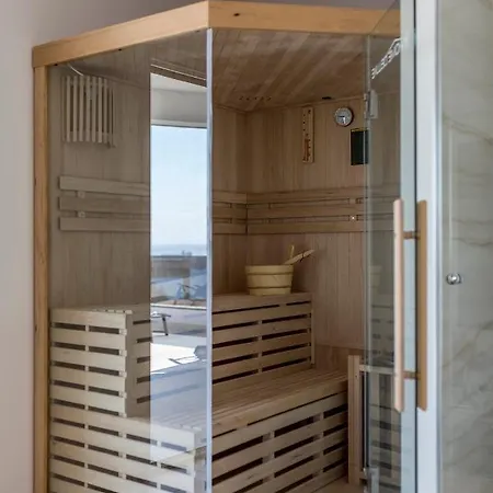 Luxurious Meri Kaštela