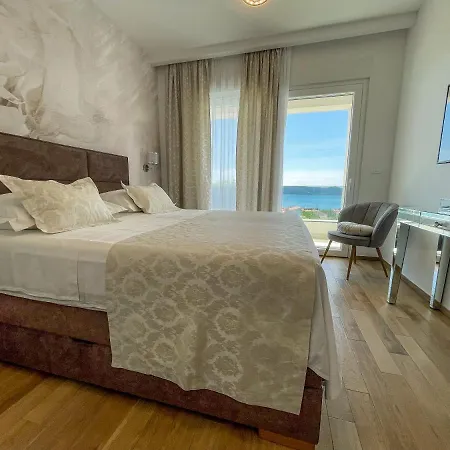 Villa Luxurious Meri