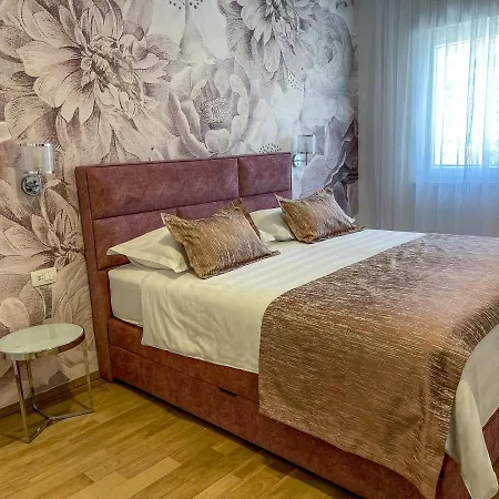 Luxurious Meri Villa