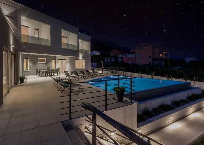 Villa Luxurious Meri