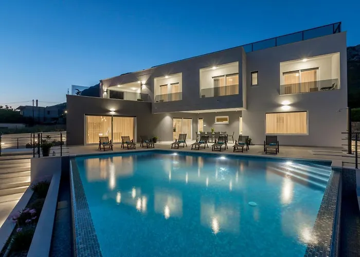 Villa Luxurious Meri