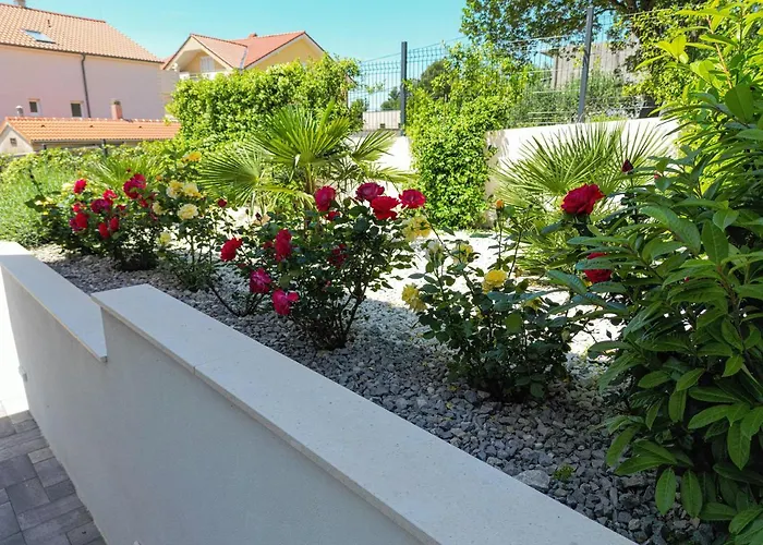 Luxurious Meri Villa